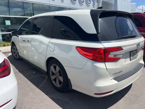 Used 2018 Honda Odyssey EX-L image 2