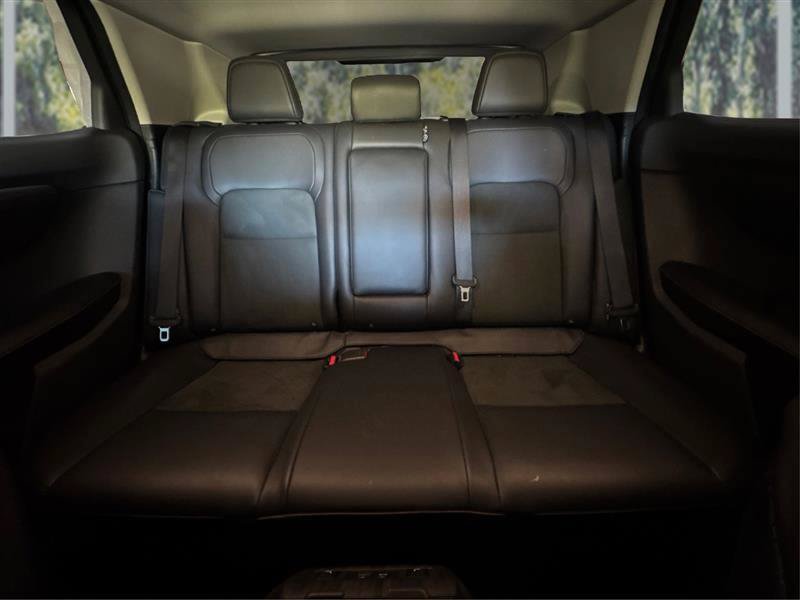 Used 2024 Nissan Ariya AWD image 15