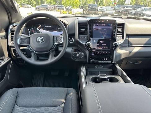 New 2026 RAM 1500 4x4 Crew Cab image 8