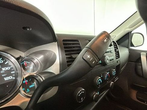 Used 2013 Chevrolet Silverado 1500 LT AWD/4WD image 20