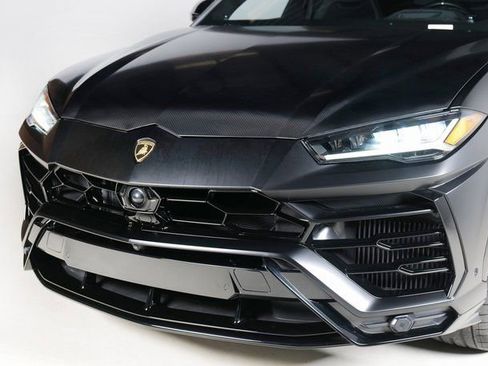 Used 2022 Lamborghini Urus image 30