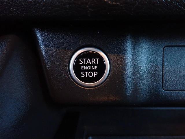 Used 2021 Nissan Rogue SV AWD/4WD image 18