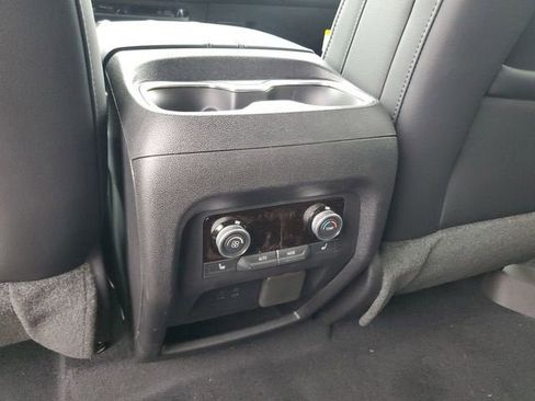 New 2026 Buick Enclave Avenir w/ Super Cruise Package image 16