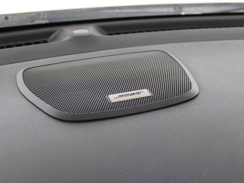Used 2017 Nissan Rogue SV w/ HEV Premium Package FWD image 20