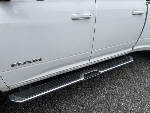 Used 2021 RAM 3500 Big Horn image 34