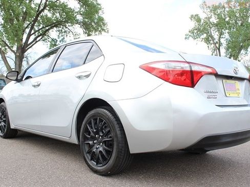 Used 2014 Toyota Corolla LE FWD image 26