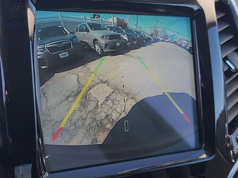 Used 2022 Jeep Cherokee Limited image 26