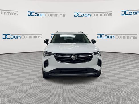Used 2022 Buick Envision Essence w/ Sport Touring Package FWD image 3