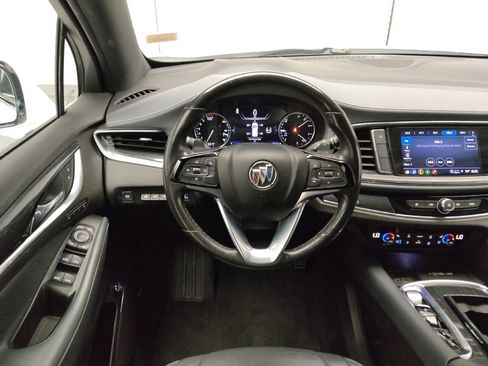 Used 2022 Buick Enclave Premium FWD image 22