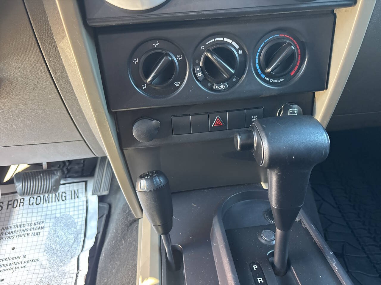 Used 2008 Jeep Wrangler Sahara w/ PWR Convenience Group AWD/4WD image 13