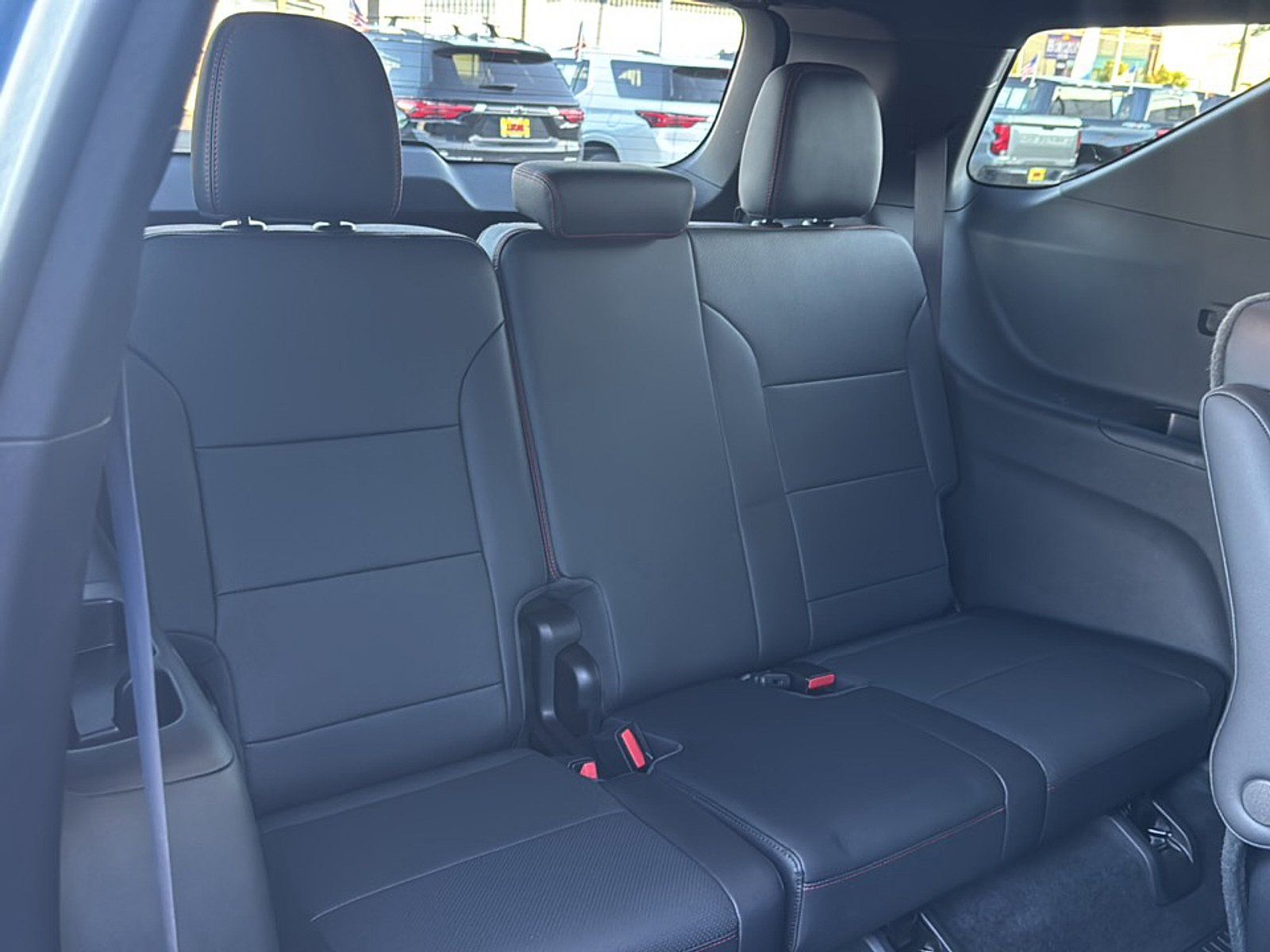 Used 2024 Chevrolet Traverse RS w/ LPO, Floor Liner Package AWD/4WD image 26