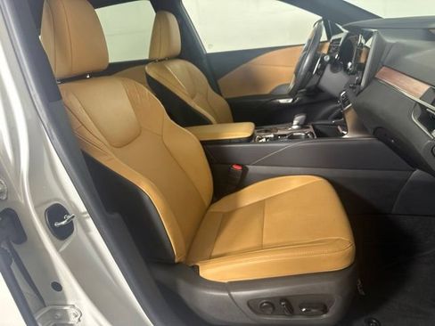 Used 2024 Lexus RX 350 Premium w/ Cold Area Package AWD/4WD image 27