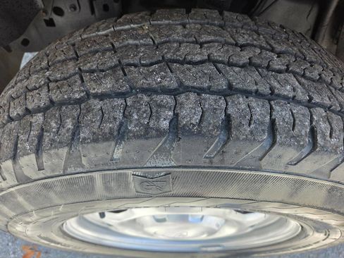 Used 2011 Ford F150 XL w/ HD Payload Pkg AWD/4WD image 22