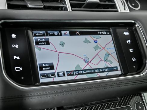 Used 2016 Land Rover Range Rover Sport SVR image 30