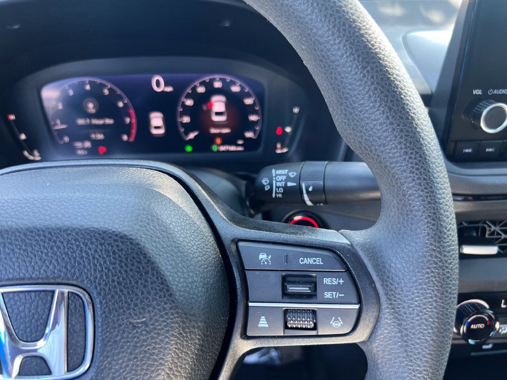 Used 2023 Honda Accord EX image 17