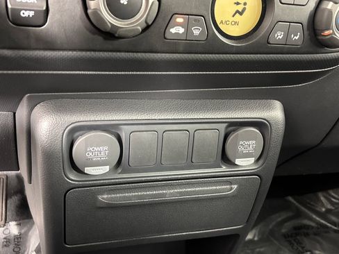 Used 2013 Honda Ridgeline Sport image 21