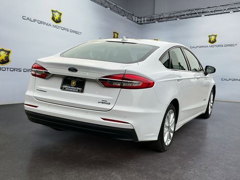 Used 2019 Ford Fusion SE image 5