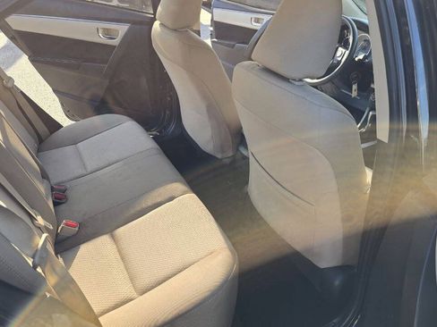 Used 2015 Toyota Corolla LE FWD image 15