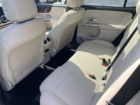 Certified 2023 Mercedes-Benz GLB 250 w/ Premium Package image 5