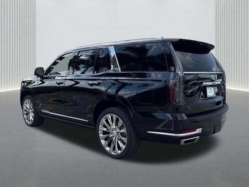 New 2026 Cadillac Escalade Luxury w/ LPO, Radiant Package AWD/4WD image 7