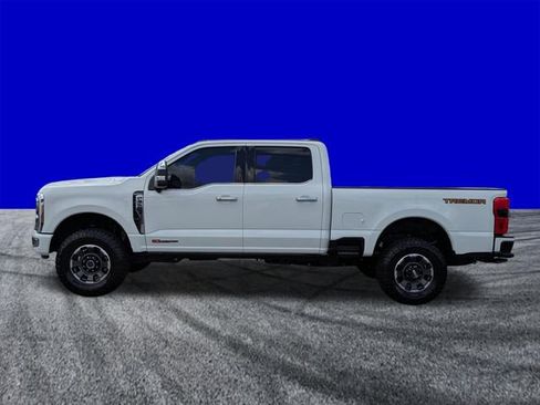 Certified 2024 Ford F350 Platinum w/ Tremor Off-Road Package AWD/4WD image 7