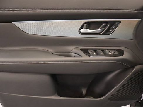 New 2026 Nissan Murano SL w/ Comfort Package AWD/4WD image 8