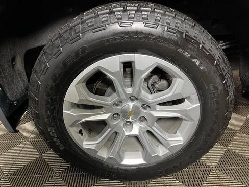 Used 2023 Chevrolet Silverado 1500 LTZ w/ LTZ Convenience Package II image 36