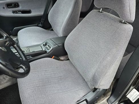 Used 1992 Nissan 240SX Convertible RWD image 16
