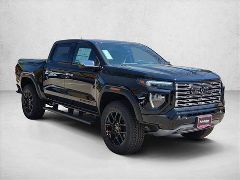 New 2026 GMC Canyon Denali w/ LPO, Denali Black Edition AWD/4WD image 6