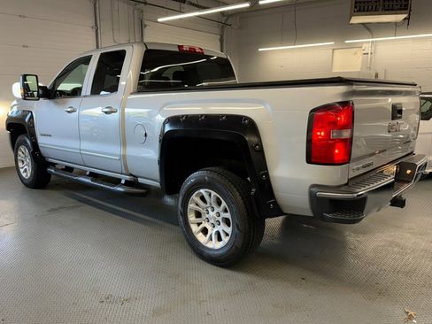 Used 2016 GMC Sierra 1500 SLE w/ SLE Value Package AWD/4WD image 12