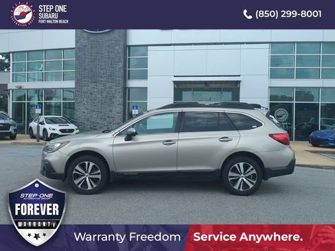 Used 2019 Subaru Outback 3.6R Limited w/ Popular Package #2 AWD/4WD image 4