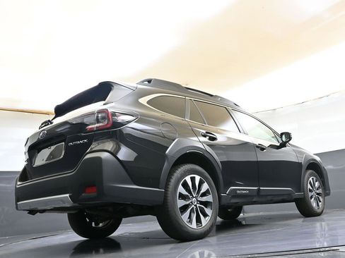Certified 2024 Subaru Outback Limited image 40