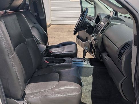 Used 2010 Nissan Xterra SE AWD/4WD image 13