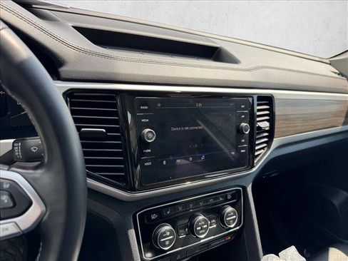 Used 2022 Volkswagen Atlas SEL AWD/4WD image 13