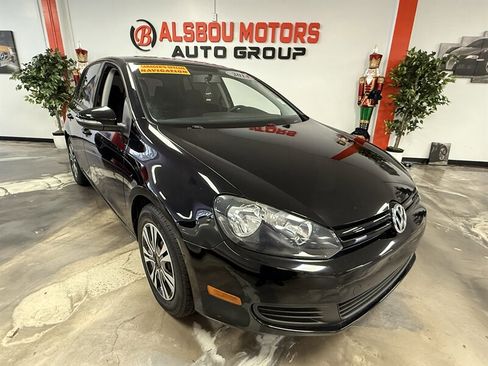 Used 2014 Volkswagen Golf 4-Door image 1