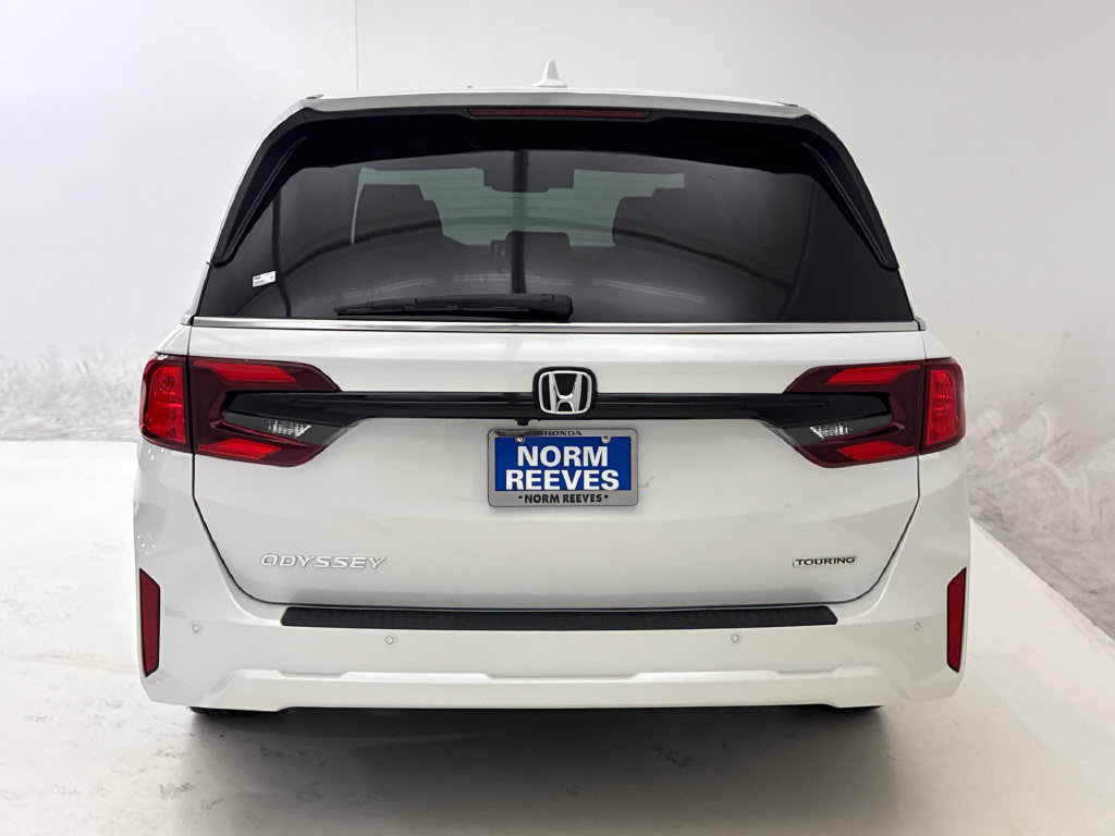 New 2027 Honda Odyssey Touring image 8