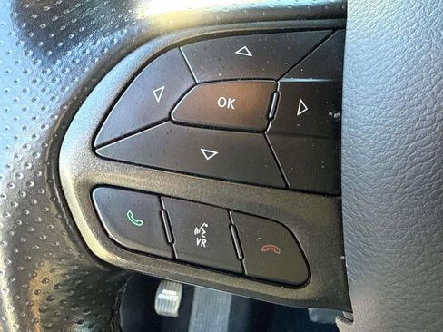 Used 2020 Dodge Charger SXT w/ Blacktop Package image 21