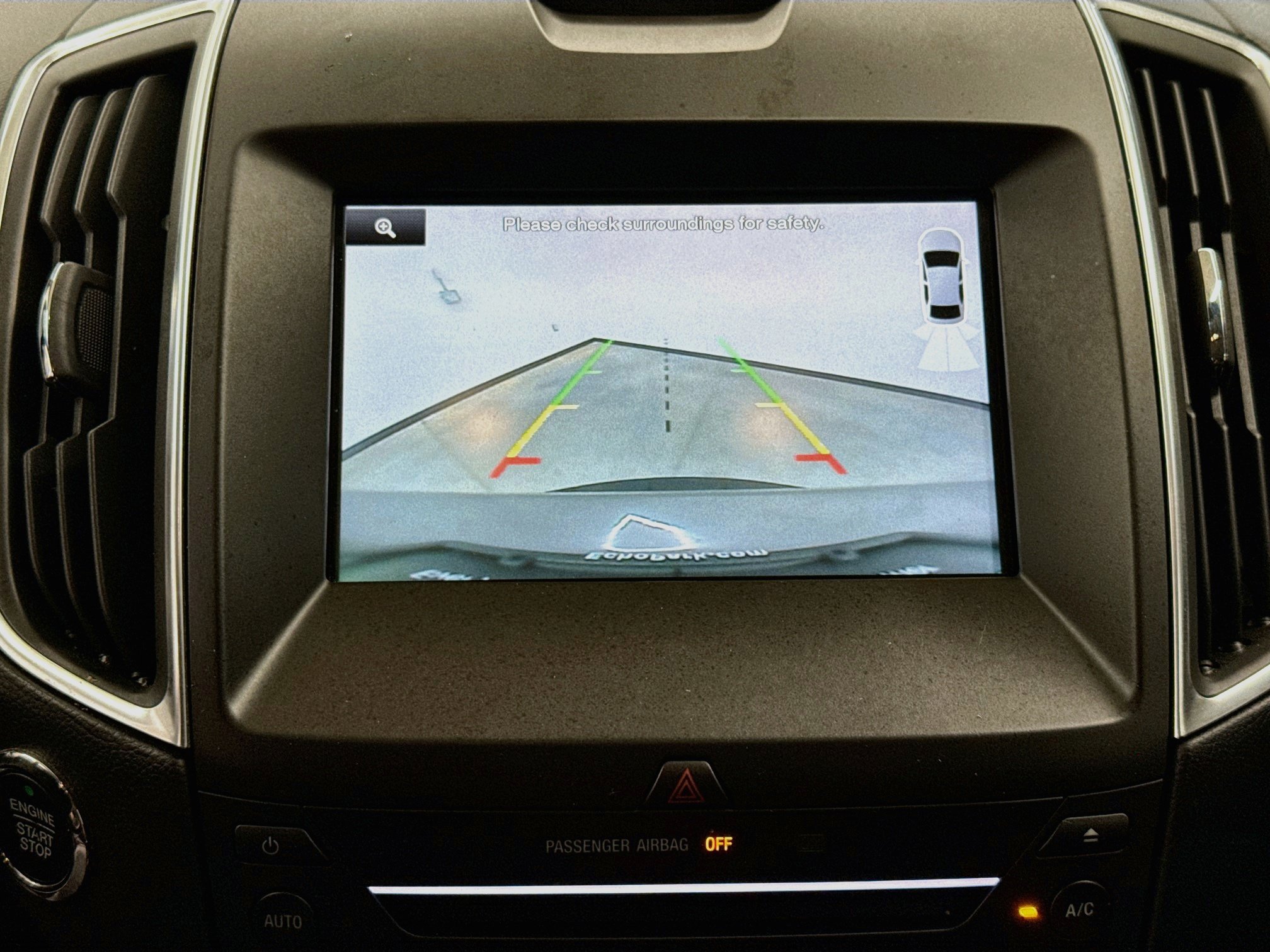 Used 2015 Ford Edge Titanium w/ Technology Package FWD image 22