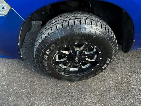 Used 2017 RAM 1500 Express image 10