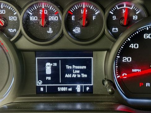 Used 2021 Chevrolet Silverado 1500 Custom image 12