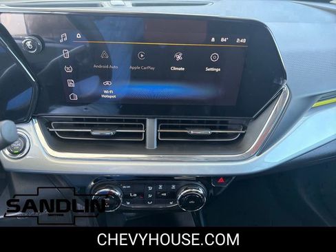 New 2026 Chevrolet Trax LT w/ Driver Confidence Package FWD image 17
