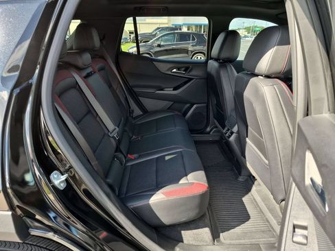 Certified 2025 Chevrolet Equinox RS w/ Convenience Package III FWD image 26