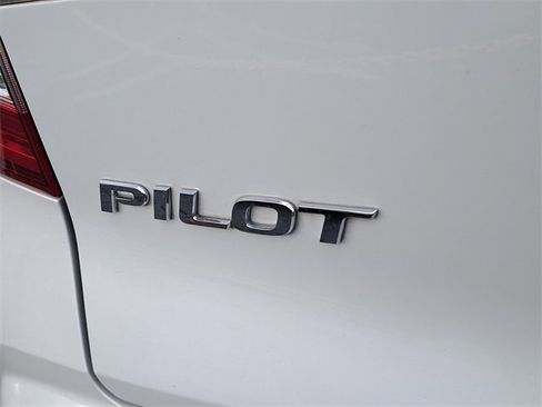Used 2021 Honda Pilot EX-L image 5