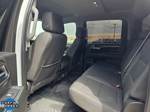 Used 2024 Chevrolet Silverado 2500 LT AWD/4WD image 31
