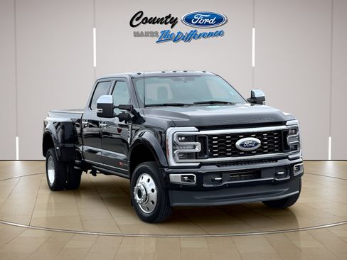 Used 2024 Ford F450 Platinum AWD/4WD image 1