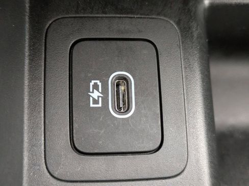 Used 2024 Land Rover Range Rover Evoque S image 26