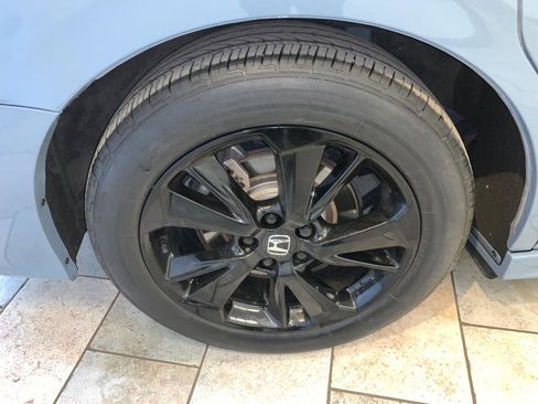 Used 2023 Honda Odyssey Sport image 12