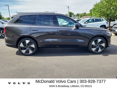 New 2025 Volvo EX90 Ultra AWD/4WD image 6