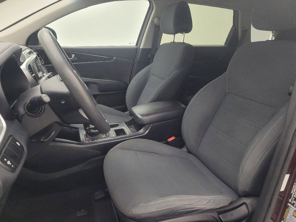 Used 2016 Kia Sorento FWD image 17