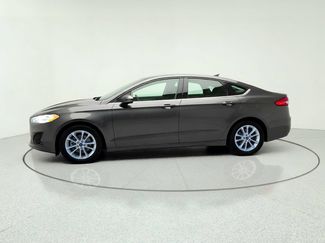 Used 2020 Ford Fusion SE FWD video 3